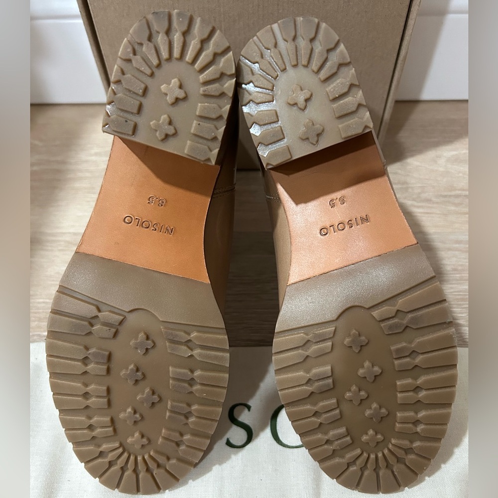 Nisolo Ana Go-To Heeled Chelsea Boot Almond Tan Women's Size 8.5 NIB Western - Picture 6 of 9